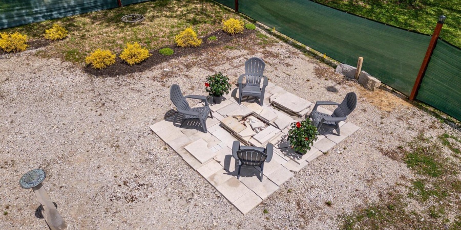 7425 S Harmony Road, Bloomington, Indiana 47403,MLS,202600430