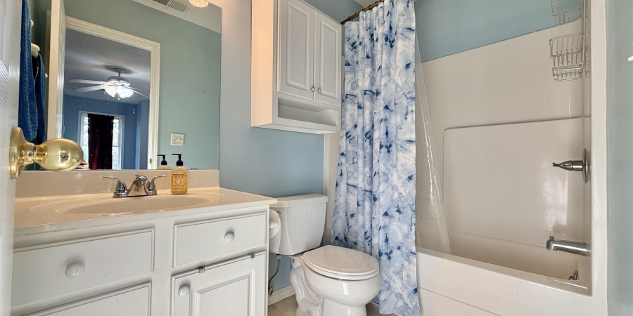 139 NE 11th Street, Linton, Indiana 47441,MLS,202600526