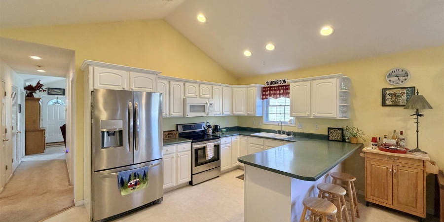 139 NE 11th Street, Linton, Indiana 47441,MLS,202600526