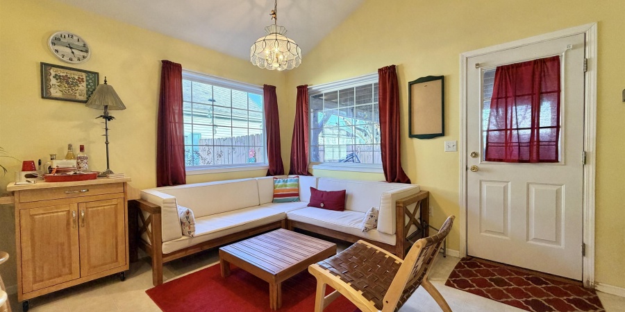 139 NE 11th Street, Linton, Indiana 47441,MLS,202600526