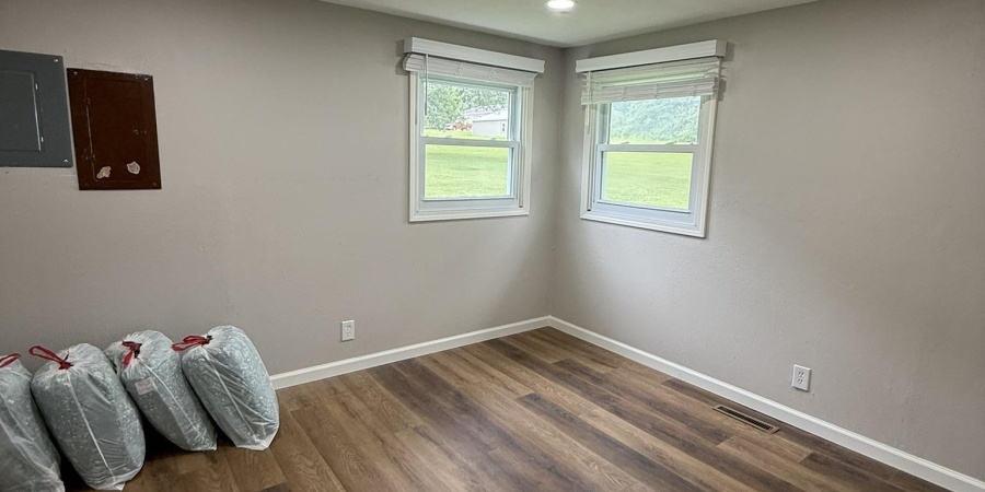 1265 Bell Road, Bloomington, Indiana 47404,MLS,202600571