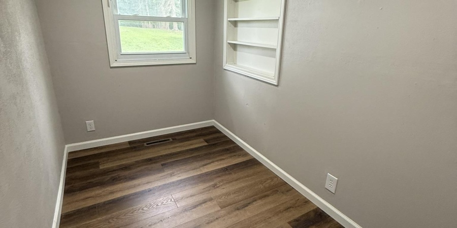 1265 Bell Road, Bloomington, Indiana 47404,MLS,202600571