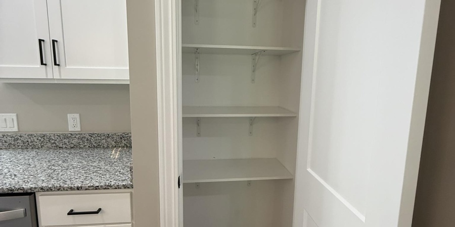 3417 S Knightridge Road, Bloomington, Indiana 47401,MLS,202600572