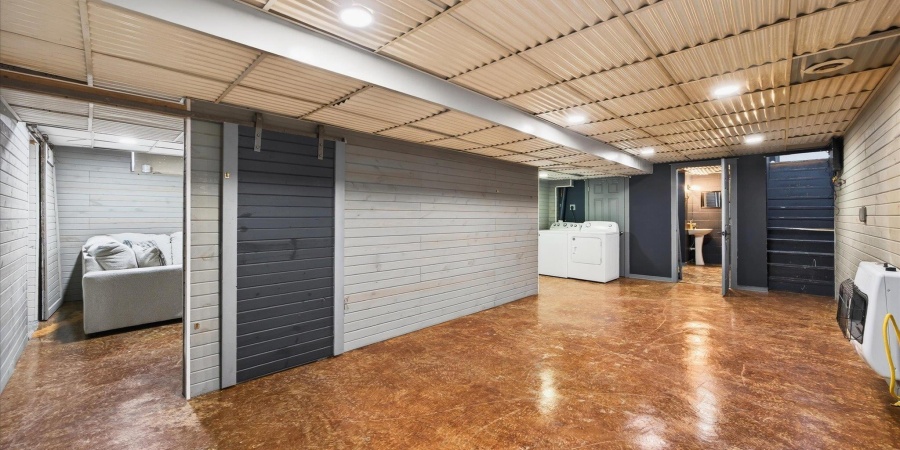 210 W Main Street, Worthington, Indiana 47471,MLS,202600563