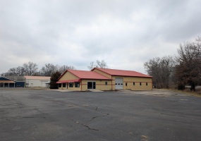 642 A St NW, Linton, Indiana 47441,MLS,202600658