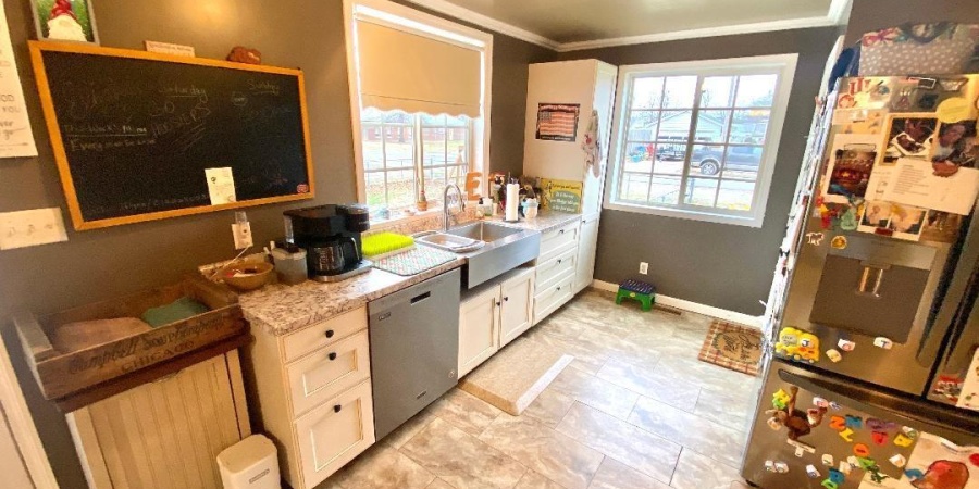 28 N Edward Street, Worthington, Indiana 47471,MLS,202600704