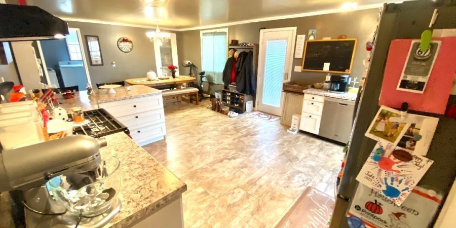 28 N Edward Street, Worthington, Indiana 47471,MLS,202600704