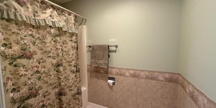 3919 S Laurel Court, Bloomington, Indiana 47401,MLS,202600713