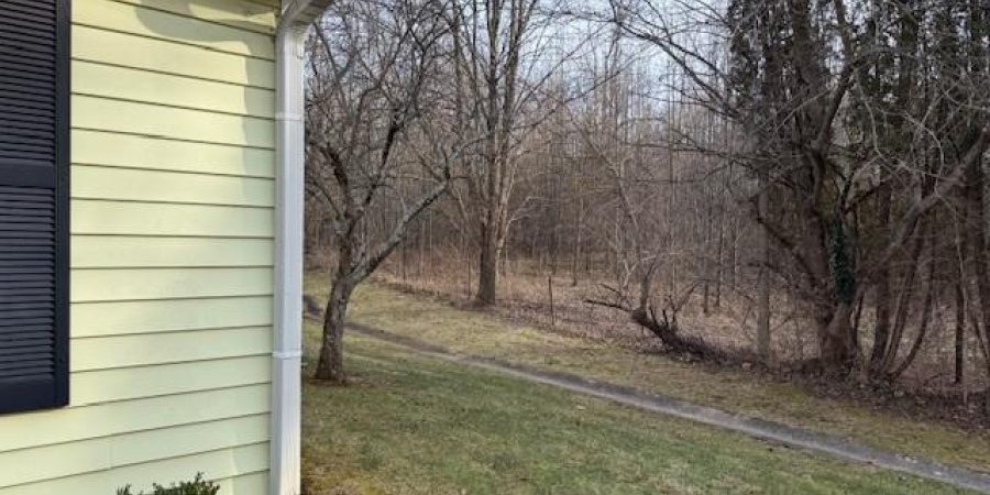 3919 S Laurel Court, Bloomington, Indiana 47401,MLS,202600713