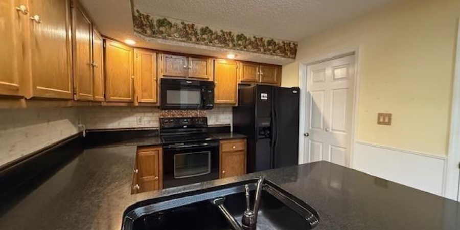 3919 S Laurel Court, Bloomington, Indiana 47401,MLS,202600713