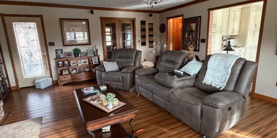 1843 Spruce Drive, Linton, Indiana 47441,MLS,202600720