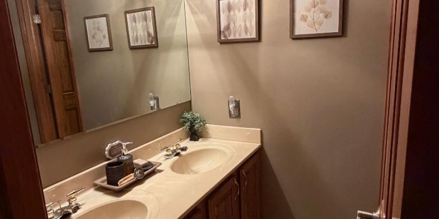 1843 Spruce Drive, Linton, Indiana 47441,MLS,202600720