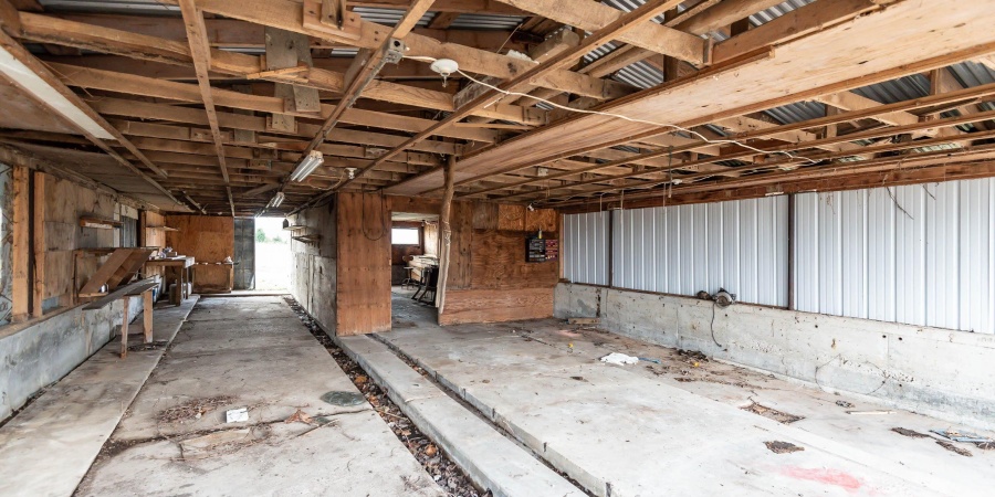 2502 Williams Silverville Road, Williams, Indiana 47470,MLS,202600786