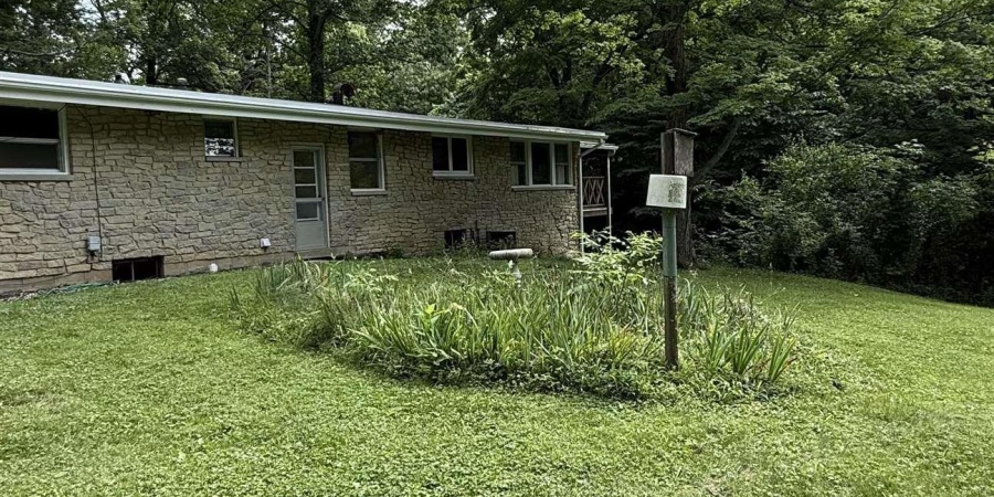 96 Greenwood Retreat Road, Bedford, Indiana 47421,MLS,202523379