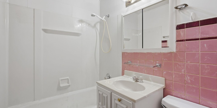 411 Eastview Drive, Bedford, Indiana 47421,MLS,202600871