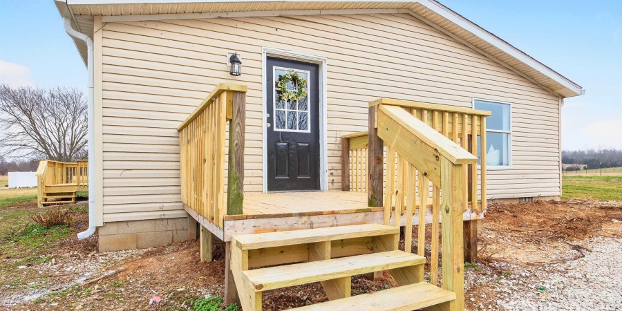 3540 White Road, Spencer, Indiana 47460,MLS,202600983