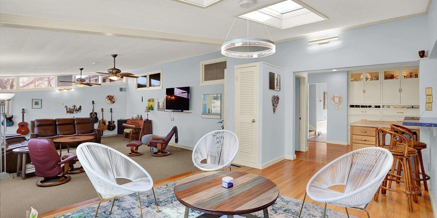 609 E Audubon Drive, Bloomington, Indiana 47408-9730,MLS,202601044