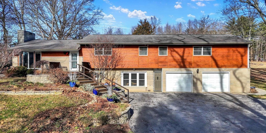 609 E Audubon Drive, Bloomington, Indiana 47408-9730,MLS,202601044