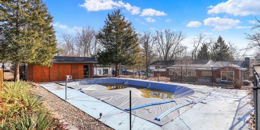 609 E Audubon Drive, Bloomington, Indiana 47408-9730,MLS,202601044