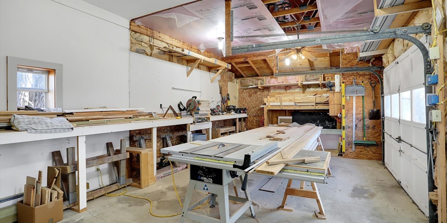 609 E Audubon Drive, Bloomington, Indiana 47408-9730,MLS,202601044