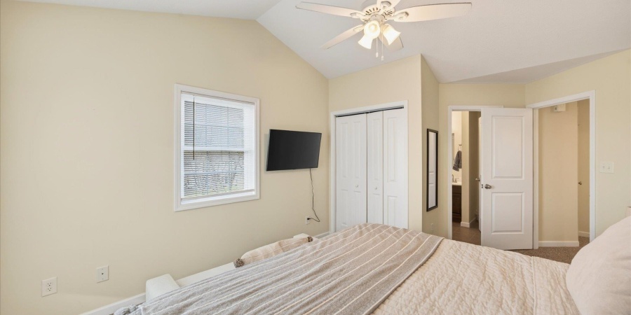 2602 S Flat Rock Road, Bloomington, Indiana 47403-3287,MLS,202601055