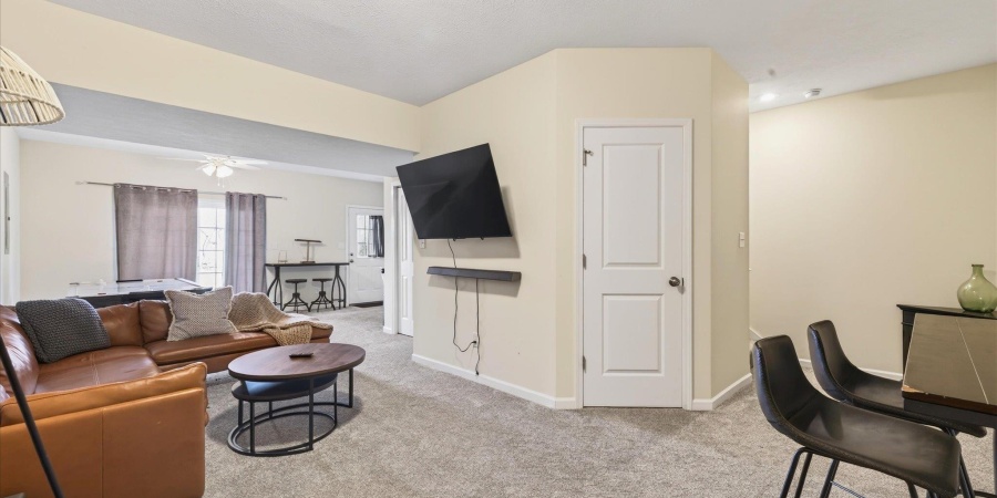 2602 S Flat Rock Road, Bloomington, Indiana 47403-3287,MLS,202601055