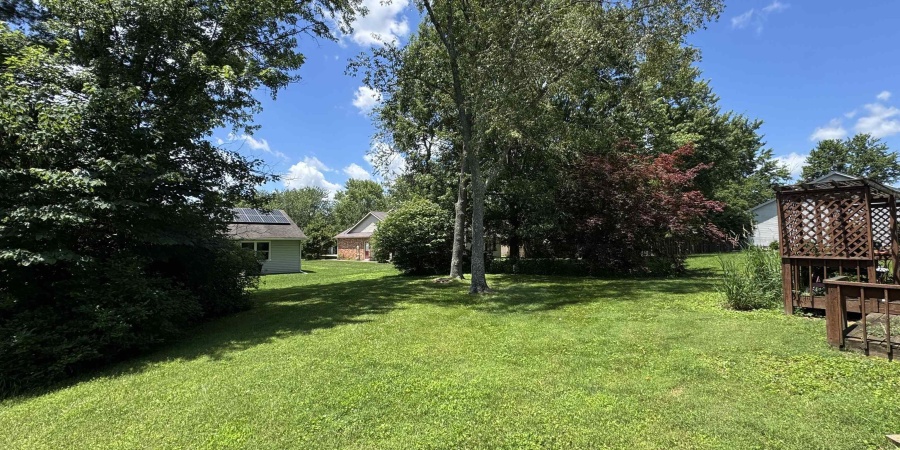 1006 S Carleton Court, Bloomington, Indiana 47401,MLS,202601096