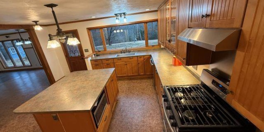 453 W State Road 60 Road, Mitchell, Indiana 47446,MLS,202601107