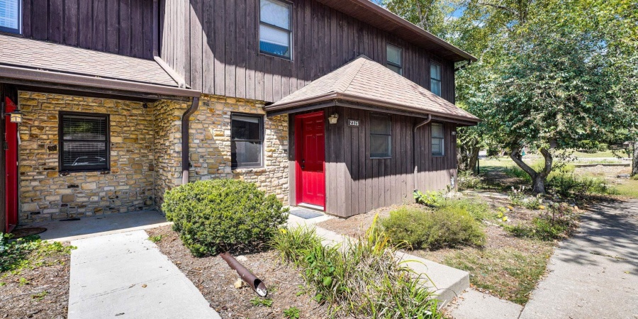 2325 E Winding Brook Court, Bloomington, Indiana 47401,MLS,202536657