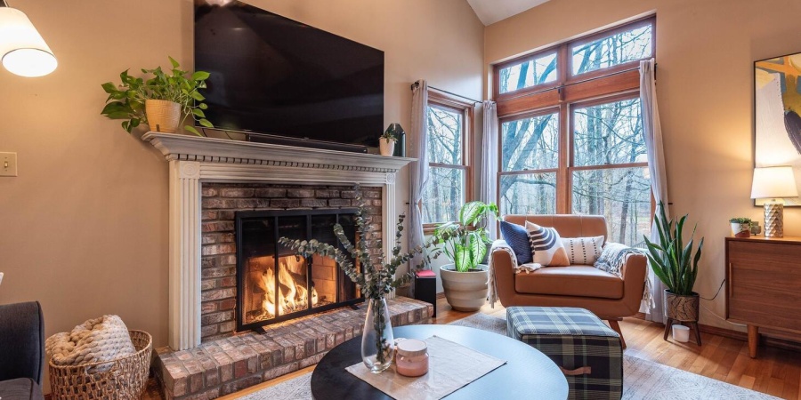 4645 N Chatham Drive, Bloomington, Indiana 47404,MLS,202601133