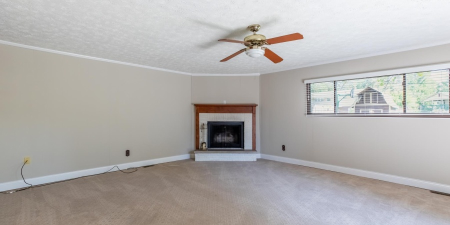 2845 S Brookside Drive, Bloomington, Indiana 47401-7305,MLS,202601166