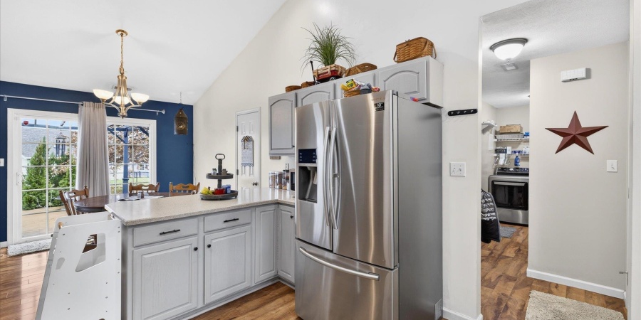 7404 W Higgins Court, Ellettsville, Indiana 47429-2204,MLS,202601193