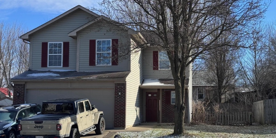 527 S Cobblestone Court, Bloomington, Indiana 47403,MLS,202601245