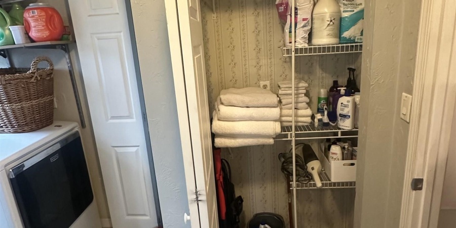 2601 W New Goshen Avenue, West Terre Haute, Indiana 47885,MLS,202601274