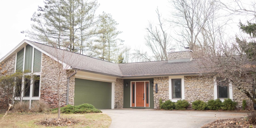 1814 E Greenbriar Lane, Bloomington, Indiana 47401-6738,MLS,202601355