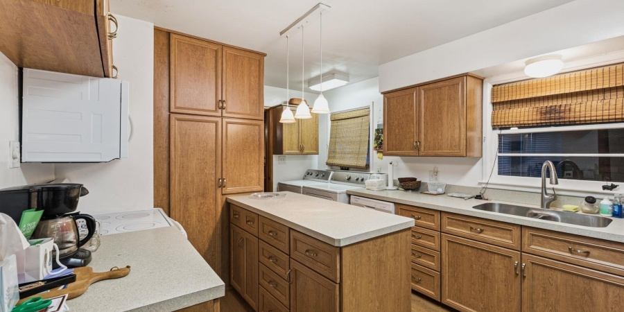 1110 S Brooks Drive, Bloomington, Indiana 47401,MLS,202601371