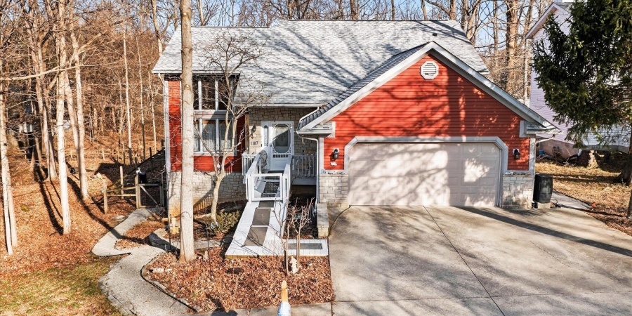 1107 E Azalea Lane, Bloomington, Indiana 47401,MLS,202601387