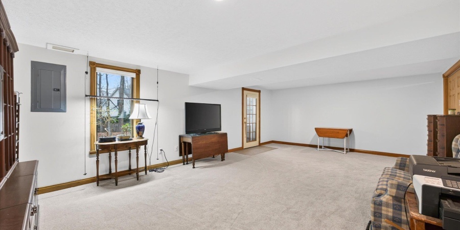 1107 E Azalea Lane, Bloomington, Indiana 47401,MLS,202601387