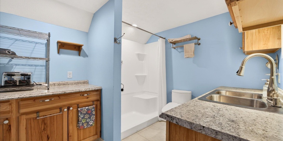 1107 E Azalea Lane, Bloomington, Indiana 47401,MLS,202601387