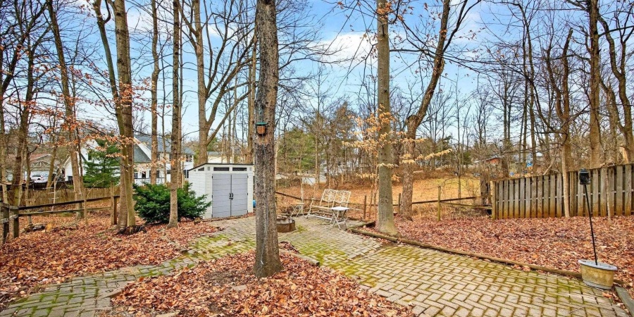 1107 E Azalea Lane, Bloomington, Indiana 47401,MLS,202601387