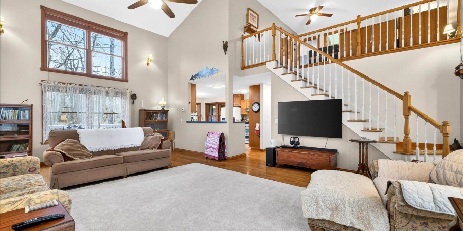 1107 E Azalea Lane, Bloomington, Indiana 47401,MLS,202601387