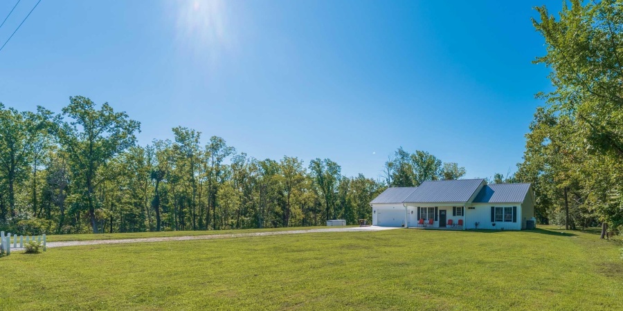 7699 W Evans Road, Bloomington, Indiana 47403-9126,MLS,202601391