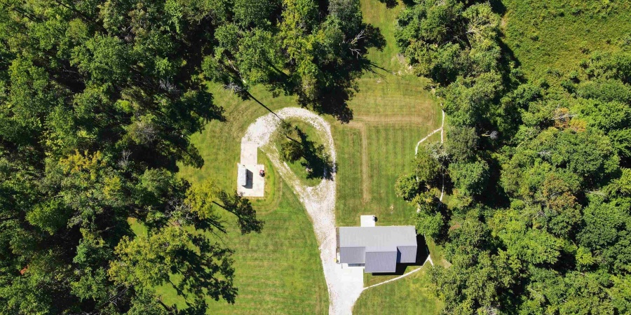 7699 W Evans Road, Bloomington, Indiana 47403-9126,MLS,202601391