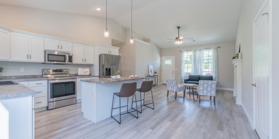 7699 W Evans Road, Bloomington, Indiana 47403-9126,MLS,202601391