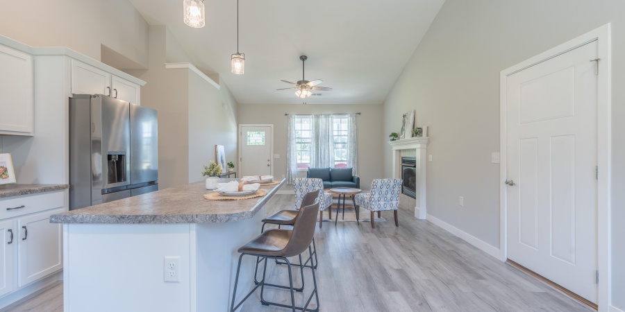 7699 W Evans Road, Bloomington, Indiana 47403-9126,MLS,202601391