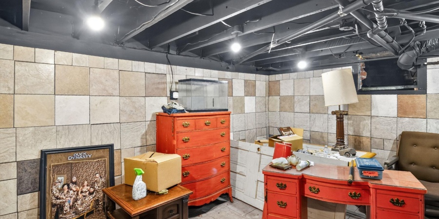 1515 S 18th Street, Terre Haute, Indiana 47803,MLS,202540385