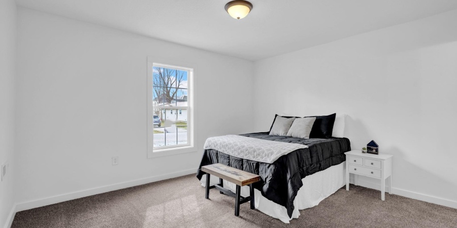 1907 11th Street, Bedford, Indiana 47421,MLS,202601440