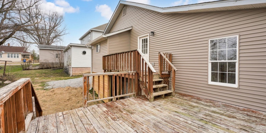 1907 11th Street, Bedford, Indiana 47421,MLS,202601440