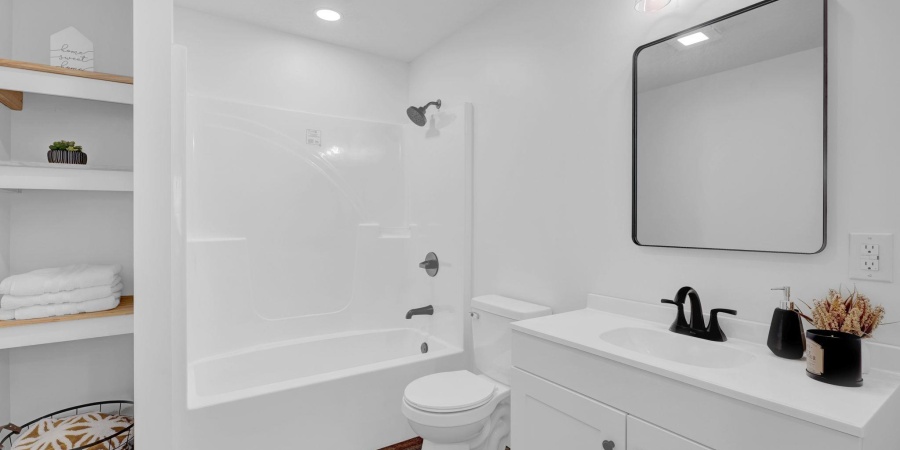 1907 11th Street, Bedford, Indiana 47421,MLS,202601440