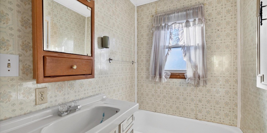 1511 W Arlington Road, Bloomington, Indiana 47404,MLS,202601452